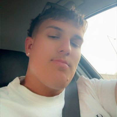 damomnger's profile picture. Social media marketer 🔊 📲 Management 🌏 Collaboration Available 🌏 300+ Models Globally ⬇️