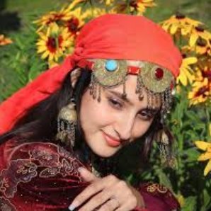 Sakina_0061's profile picture. We Win or Die" and "Never forget, never forgive," #FreeKashmir