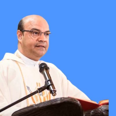 padrebernales's profile picture. 