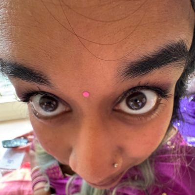 pm by day, degenerate by night // freelance admin @Raidiantgg // junior board @1000DreamsFund //🌹// she/her