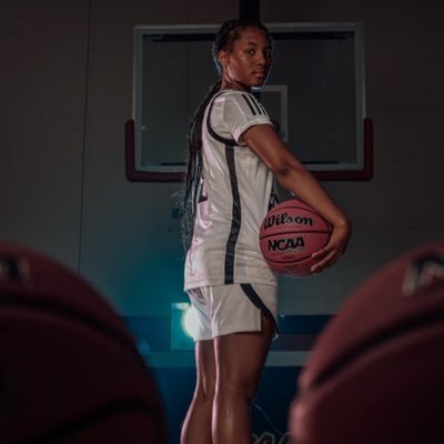 First team all 3SSB, First Team All Region LadyPush17U c/o 2027 | Point Guard| Kings Fork High School Family, Faith✝️,📚 and🏀. IG :e3brittany