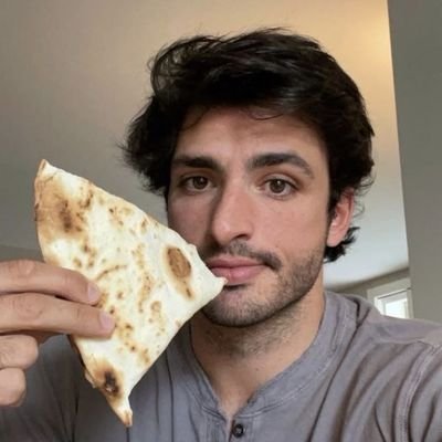 scuudriaferrari's profile picture. ୨ৎ #collegetwt 💭 dipo muda AHAY 🤘🏻 ^. .^ ੭