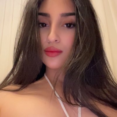 _yeganee's profile picture. 