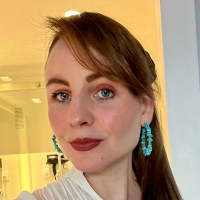 Advisor @furt_her 💕 supporting women in blockchain | helping bridge web3 & EU 🇪🇺 | ✍️@coinmonks