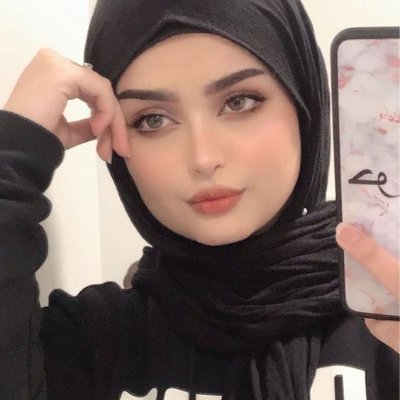 ZayedMaryem's profile picture. حساب خبيرة مكياج