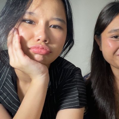 fyaycrumbs's profile picture. namanya jg idup