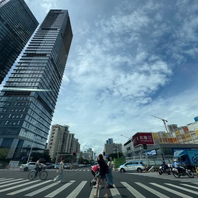memejj99725's profile picture. 
