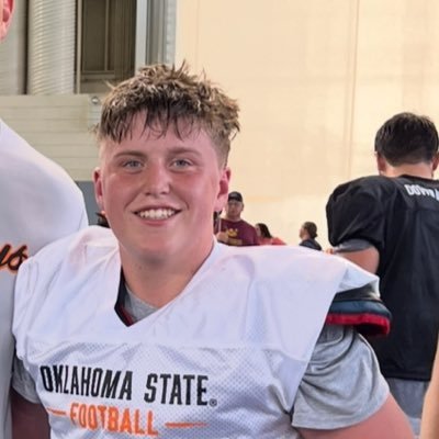 School: Canadian Texas | C/ O 2029 | GPA 3.28 | OL/DL- 5’7/ 195lbs|CanadianHigh Schoo| OL/DL email:beautburnett2029@gmail.com
