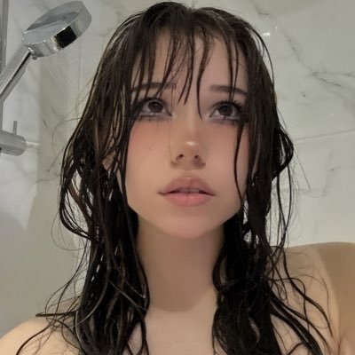 streamer, cosplayer |🇨🇳🇱🇹| 23 | EXCLUSIVE https://t.co/TrHZHgvWN3 | 15£ dm fee https://t.co/965tGLVWBm | business ivyowowo@gmail.com