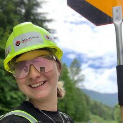 I'm an engineer and I love my work and also single🤗