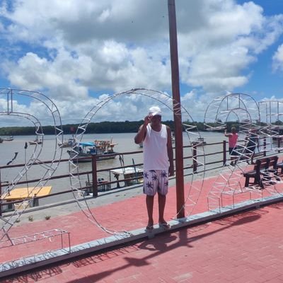 medinamichael93's profile picture. 💚 Serviço Social
👨🏾‍🏫 Pedagogia
🧑🏾‍🦯 Professor e Revisor de braille
⚽ @atletico 
👨🏾‍🦯 Não enxergo, não me mande nude 😇😝