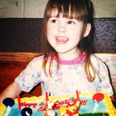 notchristiinam's profile picture. Is it me? No.  Secret keeper of @Christiinamary.