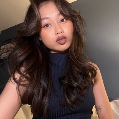 spoilshellls's profile picture. bratty asian findomme