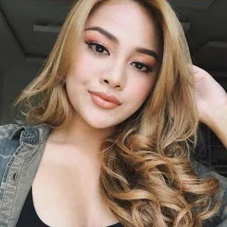 Owner of beauty salon and partnership business in clothing. If I were you, I would totally adore me. #fashion # motivated #naturelover NO Porns