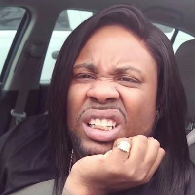 missesflako's profile picture. 🏳️‍⚧️ barb🦄