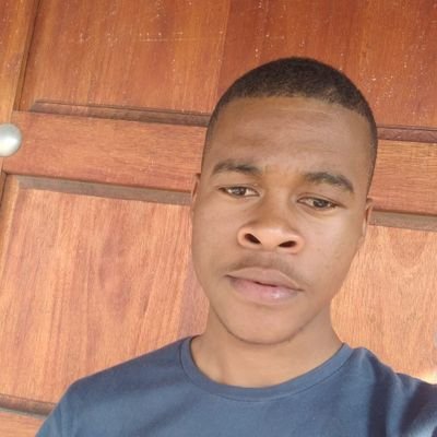 Mpilongobeni's profile picture. inevitable😈😈