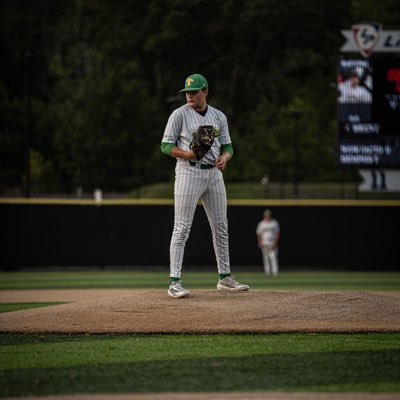 6’ ft 185lbs 2027 LHP for @TheBurgbball and @BaseballMemphis|blee21009@gmail.com| 3.3 GPA| 📞(901)-427-2790|