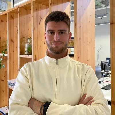 21 | helping companies leverage AI through tailor-made solutions | CEO @PlavedTech