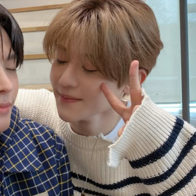 ⠀⠀🦄 𓂅 A CLOWN 𓃊 roᥣᥣ mᥱ ᥙρ ᥲᥒd smokᥱ mᥱ, ᥣovᥱ. 𑁍̤ۨ 𓆩 레아 ≽ 🦋 ριᥲᥒιst 𓄹 roᥣᥱρᥣᥲყᥱr 𓆪 𝗥𝗔𝗩𝗘𝗡𝗖𝗟𝗔𝗪 ⦃ infp-t ⦄