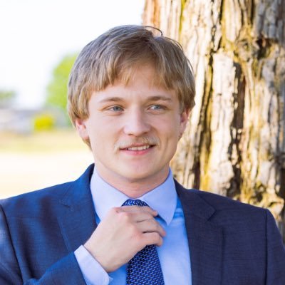 Blond by choice, Californian by the grace of God | detransitioner 🦎 | Christ is King 🇻🇦| lhealy0131@gmail.com