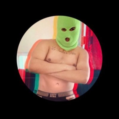 🔥🚨muchos chácales y machos casados en mi pagina👉🏽 https://t.co/h0Qa3IAGzZ