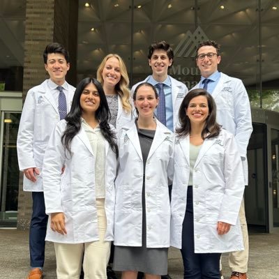 Official Twitter Account of @DOMSinaiNYC’s Internal Medicine Chief Residents of 2025-2026 || @MountSinaiNYC🗽|| Tweets are our own. #MedTwitter #MedEd