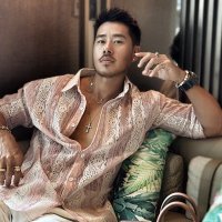 Stone (@stonezhang145) 's Twitter Profile