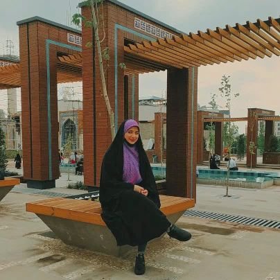 قوی بمون ،قصه ت هنوز تموم نشده.
نویسنده جوان ✍️