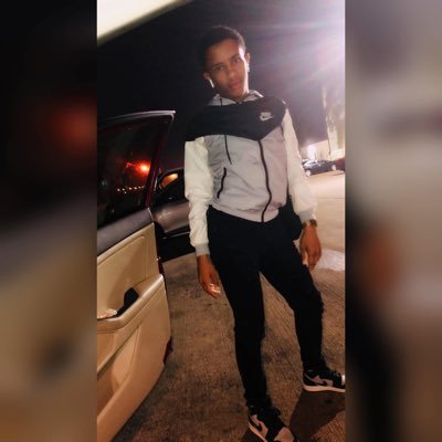I never have to do too much cause you bitches don’t do enough! Exactly 🤏🏽 #LLJ💗 #BEYHIVE🐝