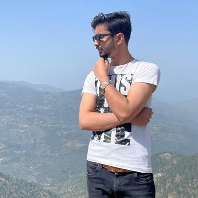 وَتُعِزُ مَن تَشَاء وَتُذِلُ مَن تَشَاء❤️
Traveler | Foodie | observer