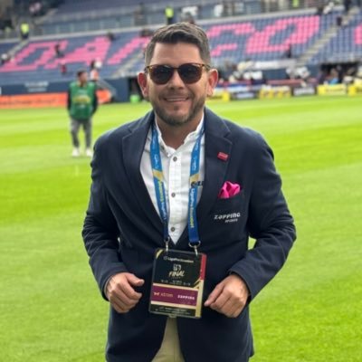 Comentarista deportivo en Zapping Sports y Mundo Deportivo. Antitermos.