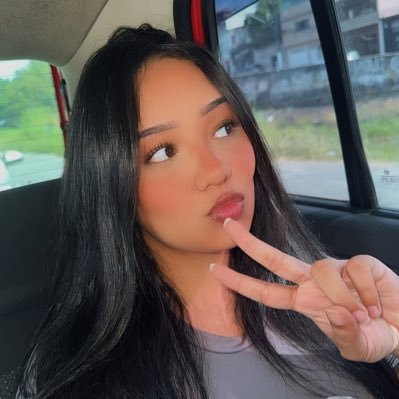 unicornsmtwj's profile picture. ²3