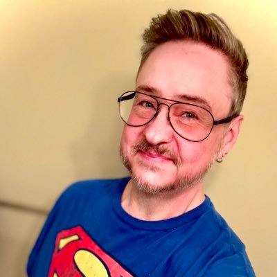 Storyteller in games, film, theater; now @CrystalDynamics. Dad, progressive, empathy evangelist, Braves/Seahawks/Storm/GT/UW fañ, smartass. He/him. 💙