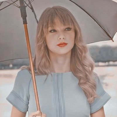 SwiftGrey18's profile picture. 