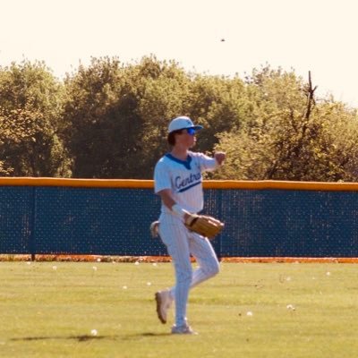 Burlington Central | Class of 2027 | Baseball, OF, (ESP Select Red 17u) (Burlington Central Varsity baseball) 5’9 150lbs 3.2GPA : 847-778-5603 :