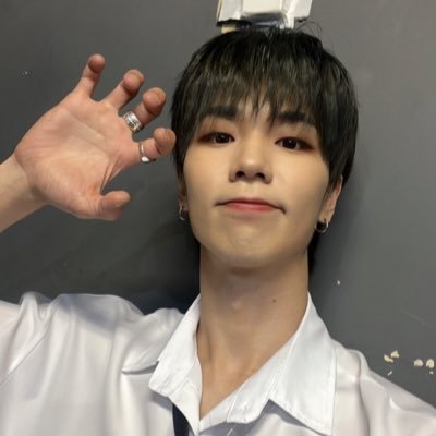 ghkzns0418's profile picture. 