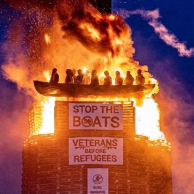 English Patriot - follow for a great timeline with memes, insightful comments and breaking news / current affairs worldwide but mainly UK. Join the revolution!