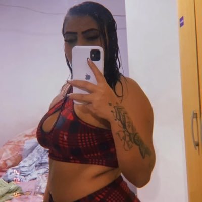 Deus na defesa e eu mesmo no ataque.✌🏼 • 100 simpatia.🙅🏻♀️