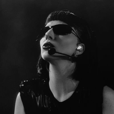 little monster 🖤 you and me could write a bad romance. ⚢