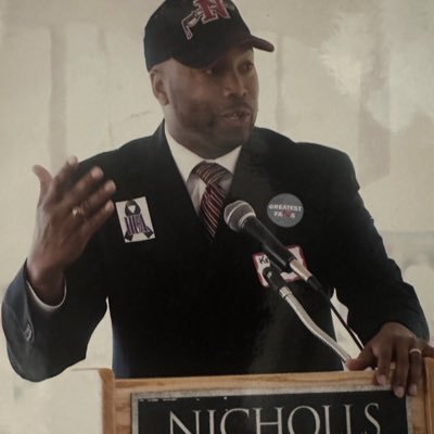 2017 VH1 SUPT of the Year #FitLeaders⚔️Crowley Bred⚜️Founder of NSU Black Alumni, Co-Founder LA SUPT Academy & Houma-Thib ΚΑΨ Alumni; Pahara Fellow; Spes Unica