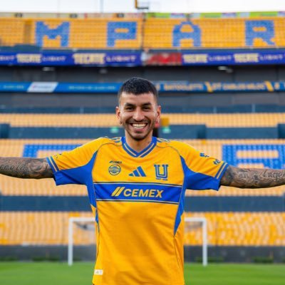 Just a city boy, born and raised in S̴o̴u̴t̴h̴ ̴D̴e̴t̴r̴o̴i̴t̴ ̴ Nuevo León/22 Años ⚽️/⚾️/🏈/🤼 e otros deportes.