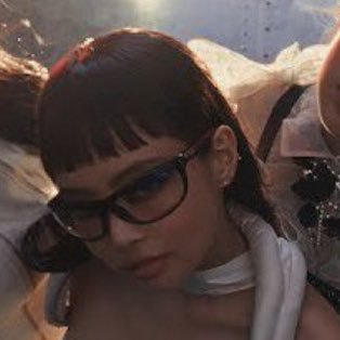 opinionated black k-pop stan BTS / BP / SANA / NIKI 💜🧚🏾