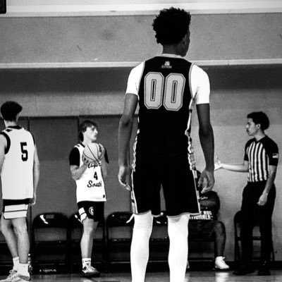 Class Of 2027/HS @BTHSEastLancers /Illionis/ GPA 3.0/ 6'0/ Point Gaurd/ AAU @IllionisOrange/ Email: Walkerjulian142@gmail.com /618-666-7330