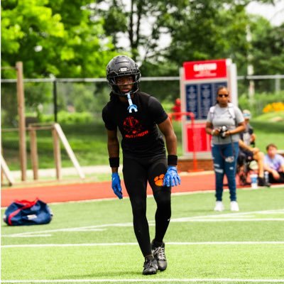 class of 26’|Withrow tigers football| 5’11|179| 3.6|Football|Track|ATH| contact: viccarismith2@gmail.com 513-356-1377 HC:@CoachBerry3211