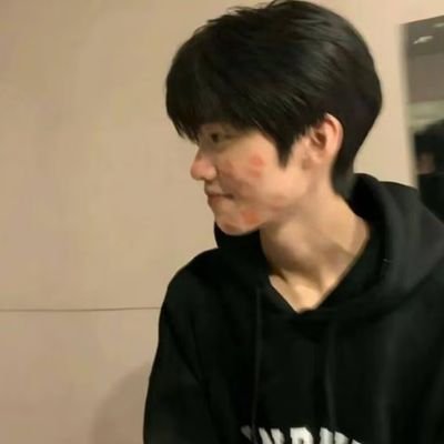 健身教练 23/180/70 1S➡️伪1S 全能👊🉑9cm粗拳 骚逼来战🍑....
小蓝俱乐部:https://t.co/AoCGwtfQid
3️⃣G头条:https://t.co/h3Ltp7XlrT
4️⃣正太弟弟:https://t.co/IHzbKDEyRZ