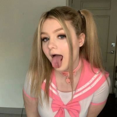 25✨ Vegas💖 the girl next indoor 😡‼️ hockey fanatic, single for 5 years 🙃, tiktok addict, @thewetmayapryce is my only new backup page ❤️