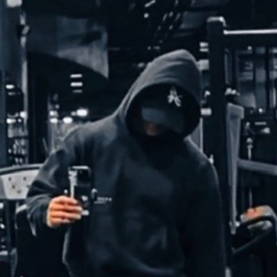 GODZSTERR's profile picture. heavy circles, video games , trading