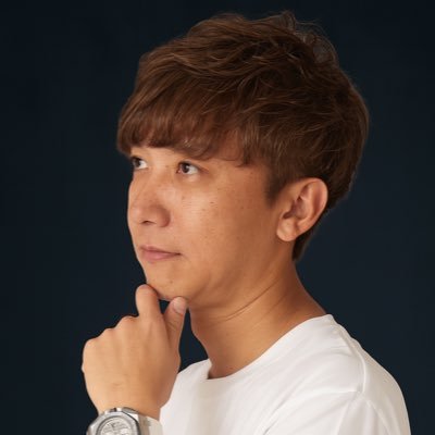 創業24年目|20歳で起業|グループ9社を経営|全ての国でビジネスをする挑戦を発信中|一緒に時代を変える仲間を募集|株式会社アイランド・ブレイン会長|シンガポール在住|メンターの申込みは公式LINEから