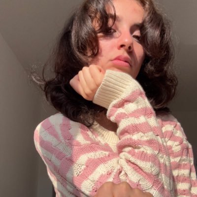 ElhewH's profile picture. •Limited Edition•