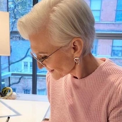 mayemusk12330's profile picture. 